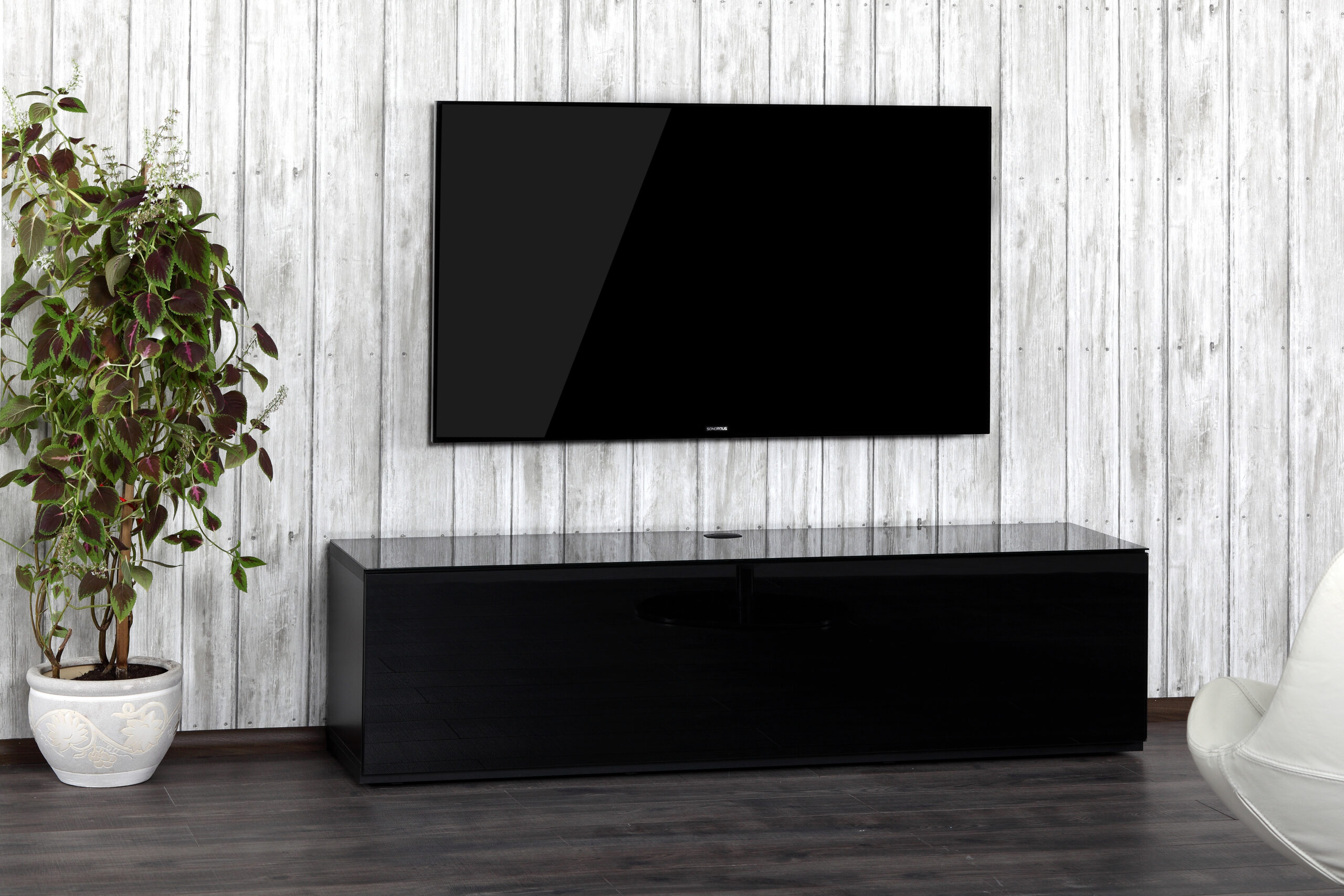 STA_160F-BLK-BLK-BW